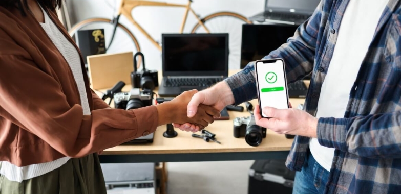 Kuinka tehdä turvallinen kauppa tuntemattoman myyjän kanssa?