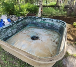 Lasikuitu allas-palju