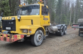 SISU SL-210 Kuorma-auto (1986)