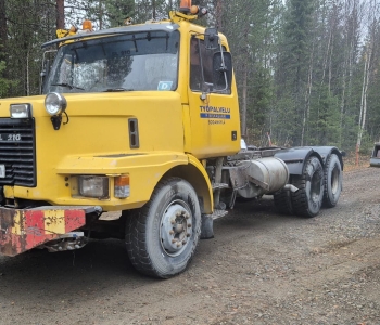 SISU SL-210 Kuorma-auto (1986)